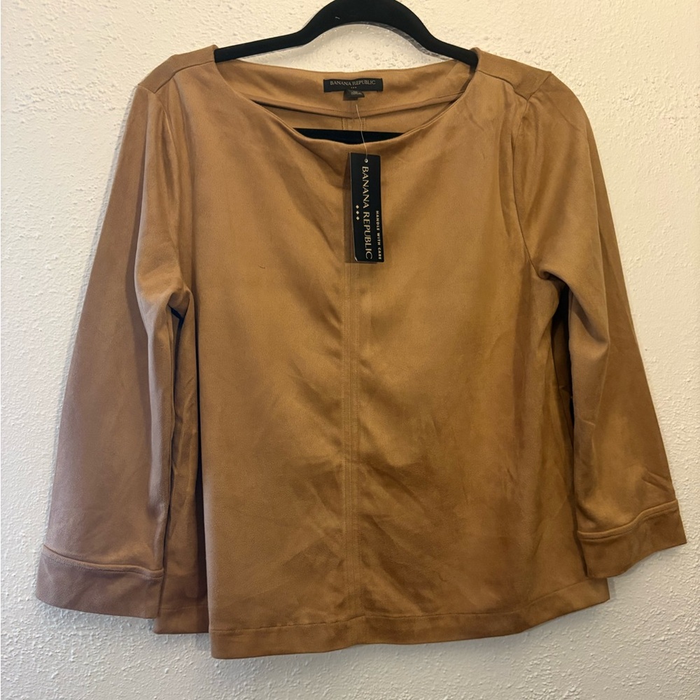 Women's Banana Republic Tan Faux Suede Long Sleeve Shirt Size Medium NWT
